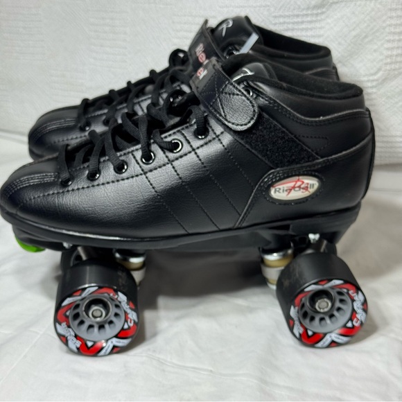 Riedel Other - Riedell R3 Cayman Roller Skates Quad Skate for Indoor/Outdoor Black 9 Adult New